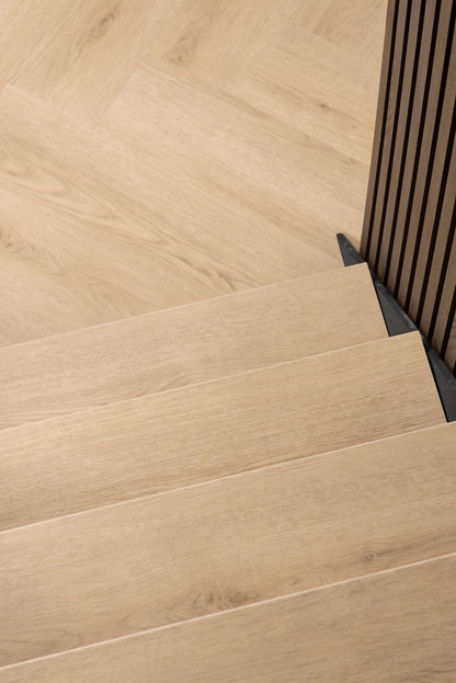 Floer Trap Overzettreden - Bruin Eiken Stootbord