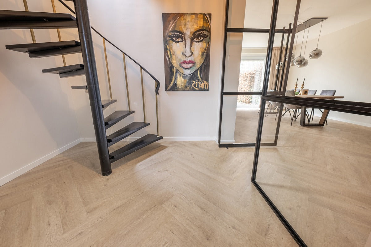 Floer Walvisgraat Click PVC – Gaia Grijsbeige