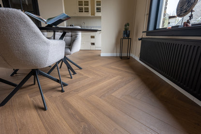 Floer Hybride Laminaat Walvisgraat - Bultrug Bruin