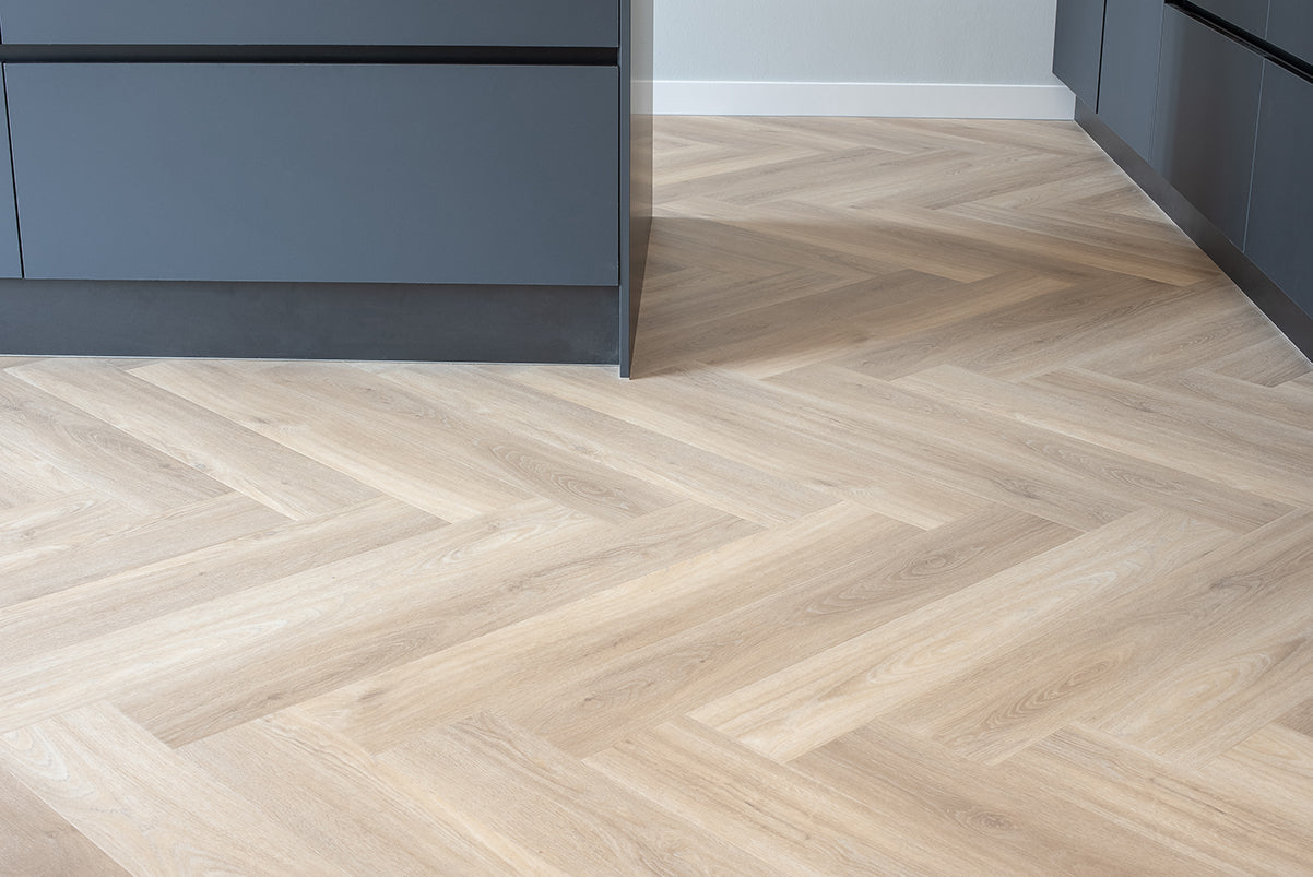 Floer Walvisgraat PVC – Orka Onbehandeld 2.0