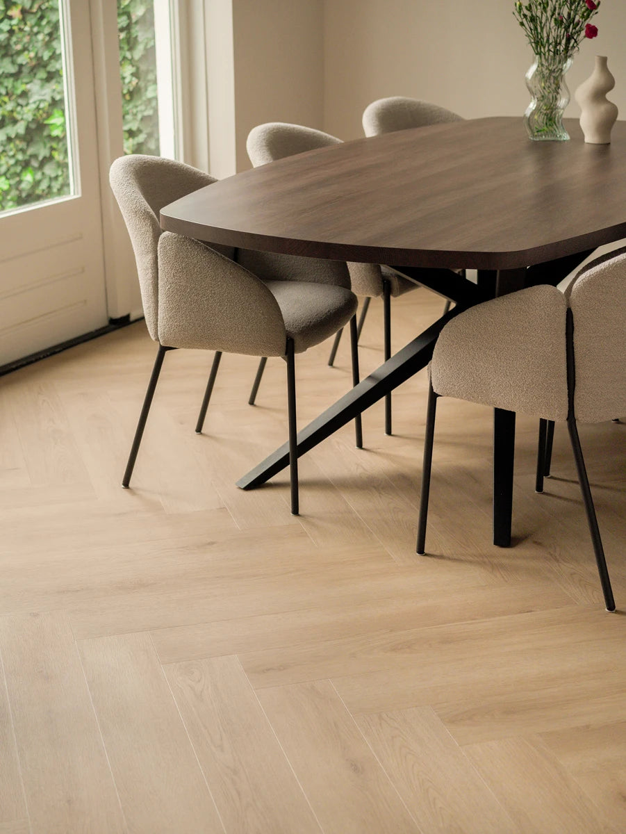 Floer Walvisgraat PVC - Bryde Bruin